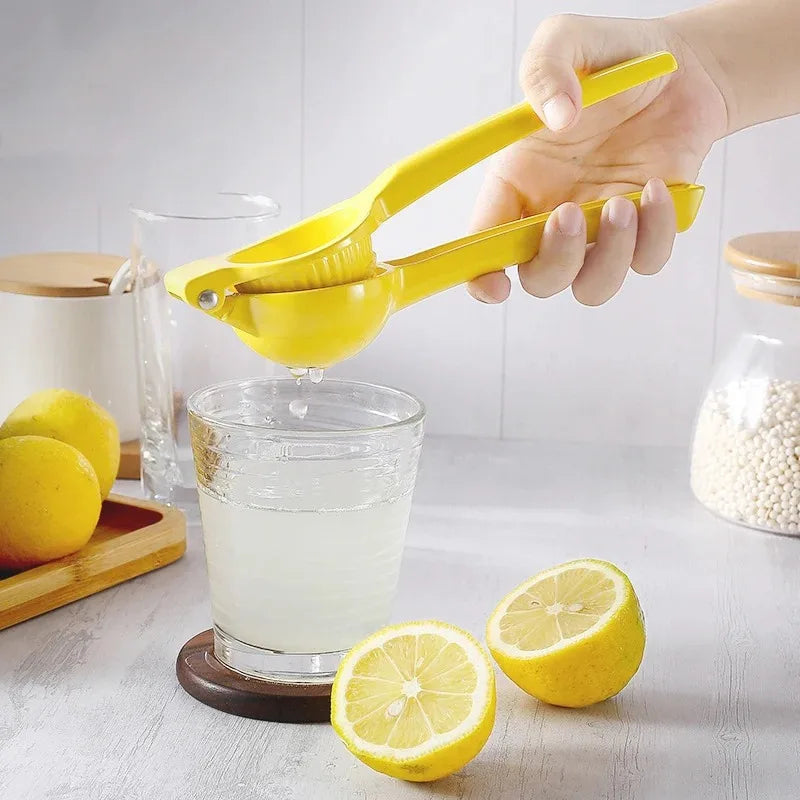 Home Manual Lemon Squeezer Plastic Hand Pressed Orange Fruit Juicer Portable Practical Kitchen Tools Mini Blender